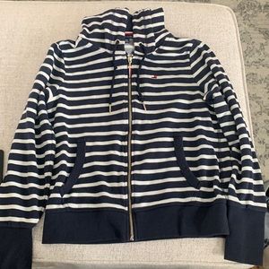 XS Tommy Hilfilger hooded sweatshirt jacket Perfect condition.